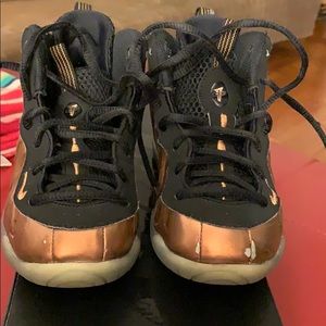 Nike little posite one